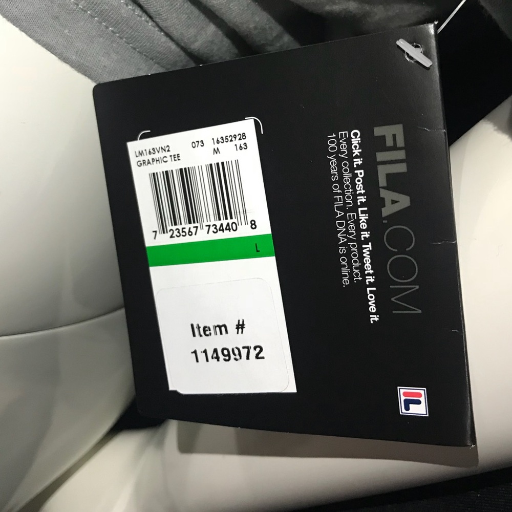 Fila t-shirt - Picture 3 of 4